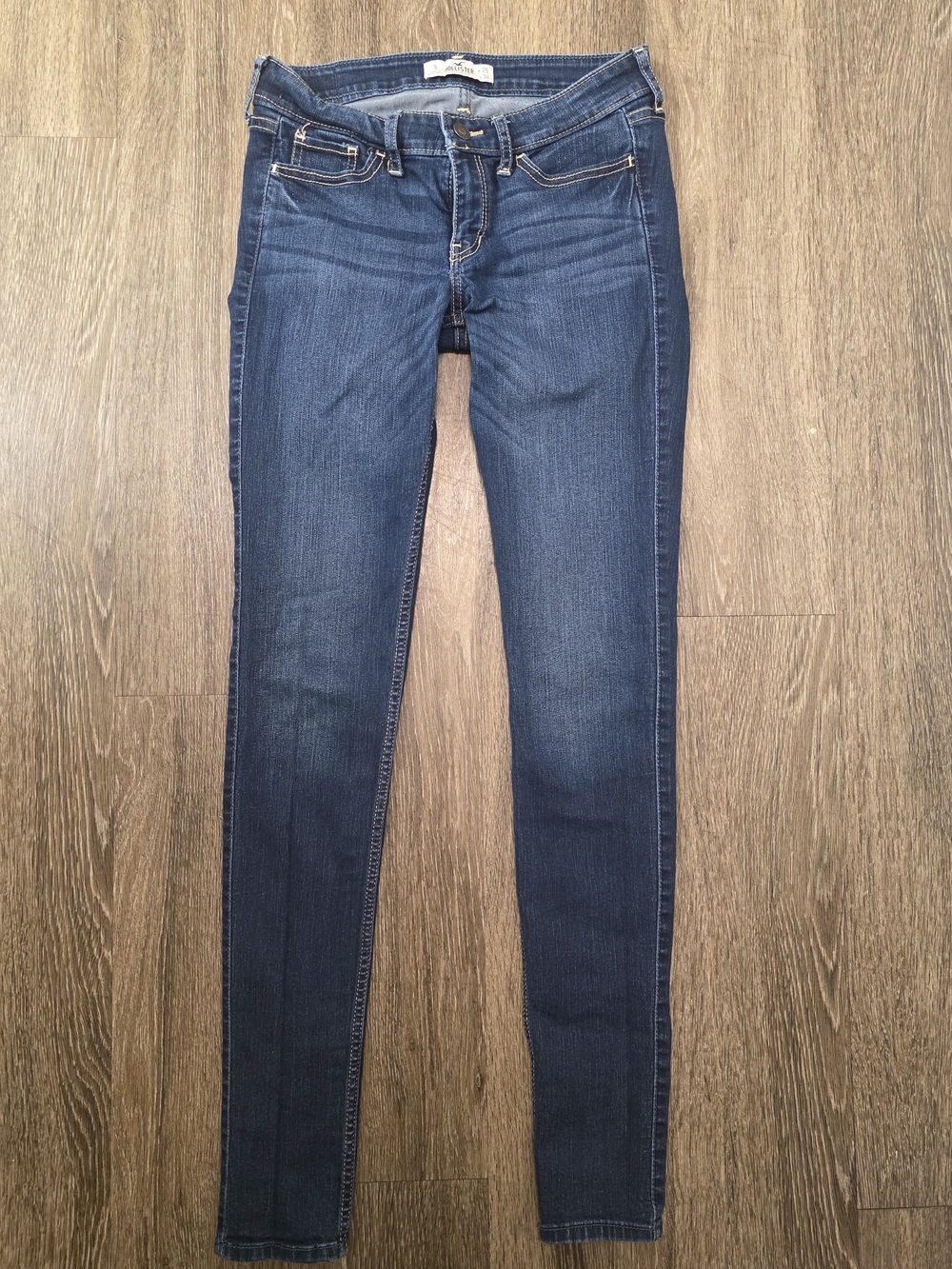 Hollister Dark Indigo Skinny Jeans W25 L33